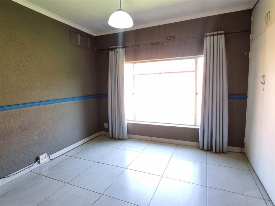 3 Bedroom Property for Sale in Brackenhurst Gauteng