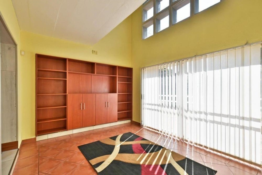 4 Bedroom Property for Sale in Brackenhurst Gauteng