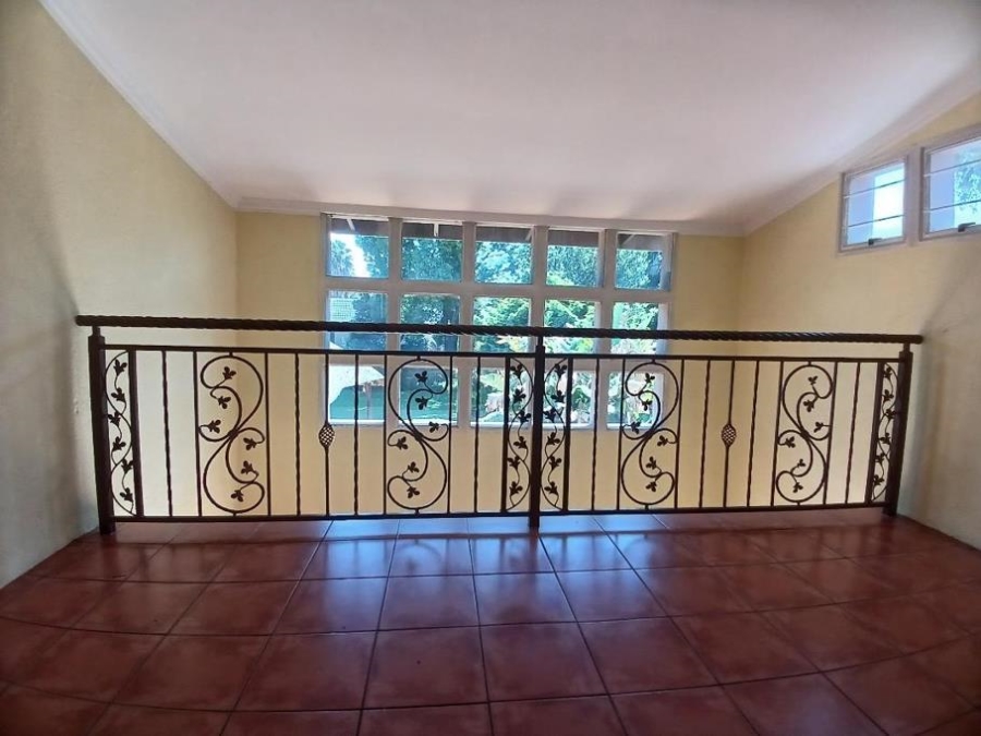 4 Bedroom Property for Sale in Brackenhurst Gauteng