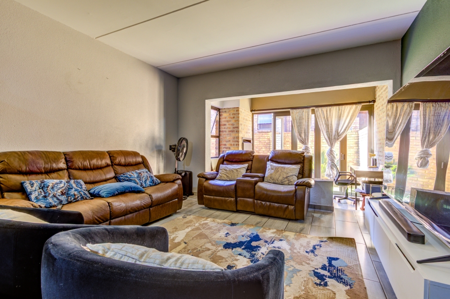 2 Bedroom Property for Sale in Union Gauteng