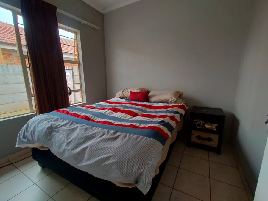 2 Bedroom Property for Sale in Greenhills Ext 3 Gauteng
