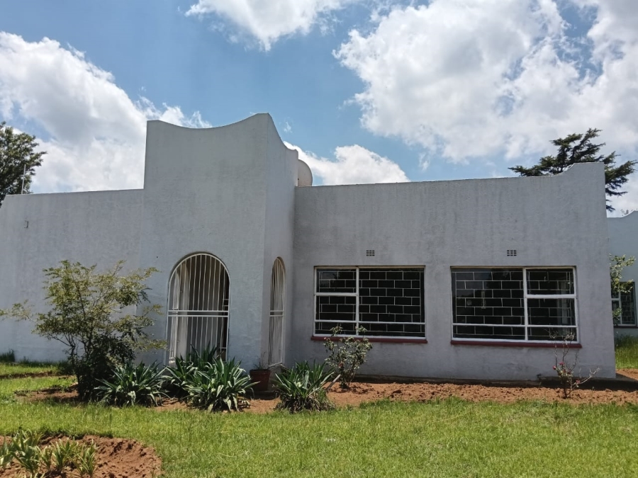 4 Bedroom Property for Sale in Hillside Gauteng