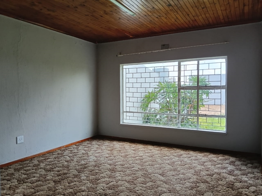 4 Bedroom Property for Sale in Hillside Gauteng