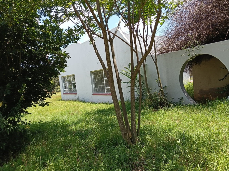 4 Bedroom Property for Sale in Hillside Gauteng