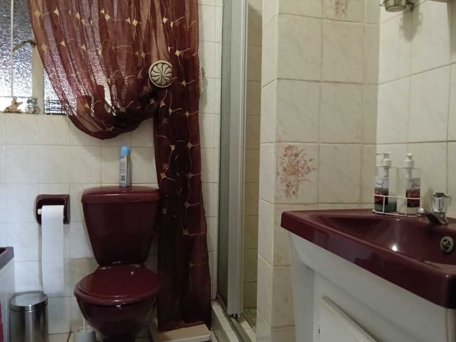 3 Bedroom Property for Sale in Westonaria Gauteng