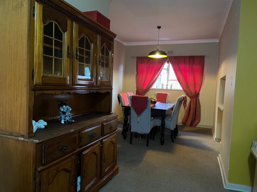 2 Bedroom Property for Sale in Greenhills Gauteng