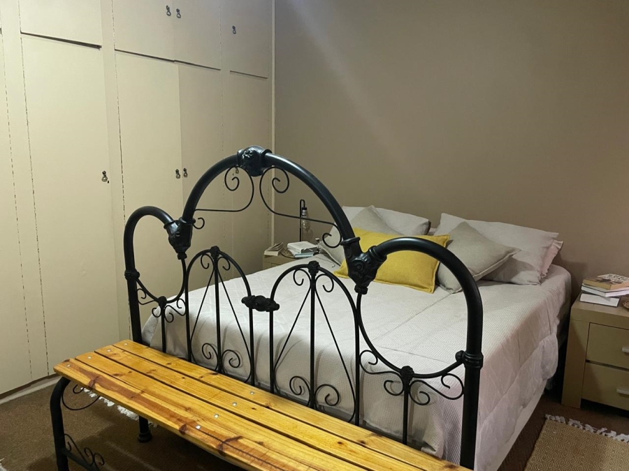 2 Bedroom Property for Sale in Greenhills Gauteng