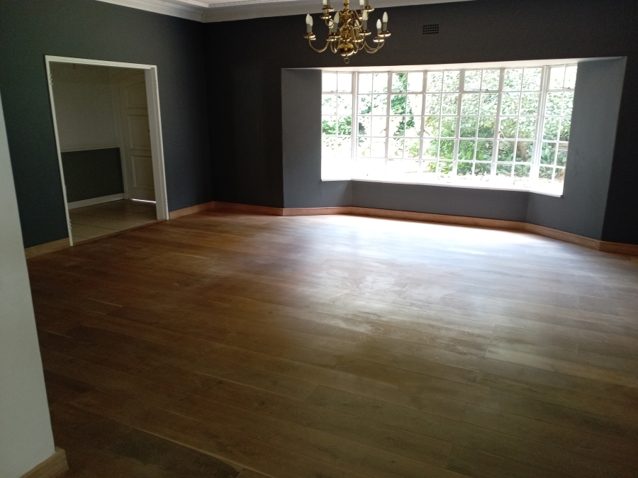 6 Bedroom Property for Sale in Darrenwood Gauteng