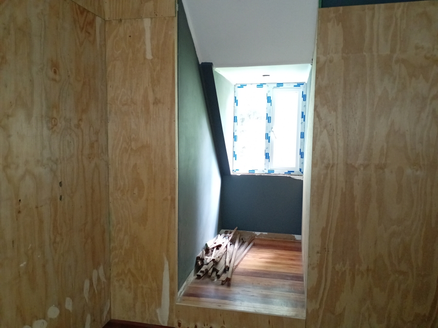 6 Bedroom Property for Sale in Darrenwood Gauteng