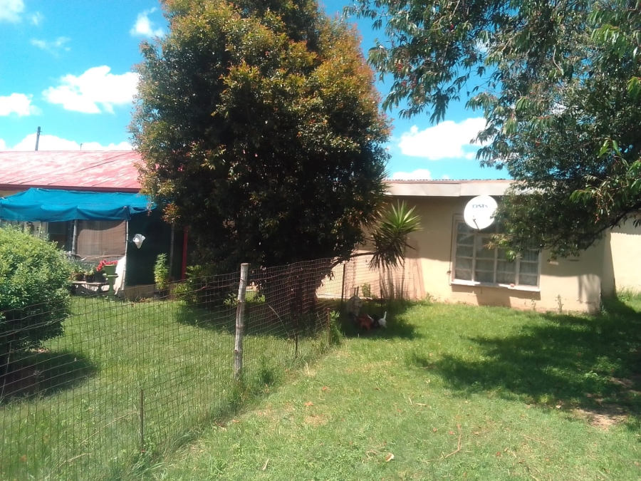 5 Bedroom Property for Sale in Middelvlei A H Gauteng