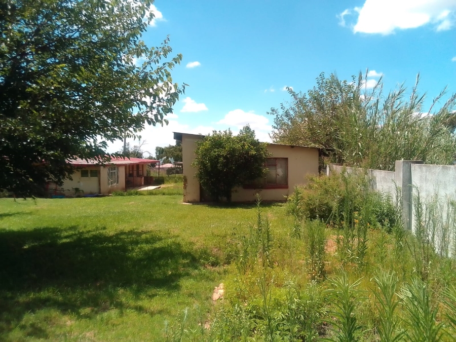 5 Bedroom Property for Sale in Middelvlei A H Gauteng