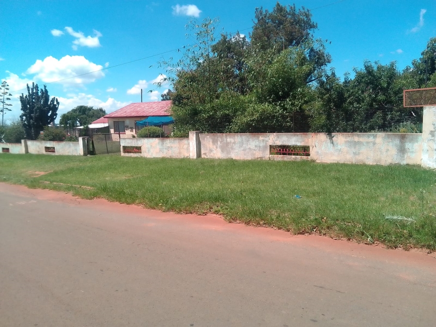 5 Bedroom Property for Sale in Middelvlei A H Gauteng