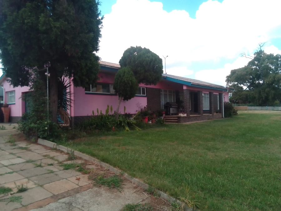 3 Bedroom Property for Sale in Middelvlei A H Gauteng