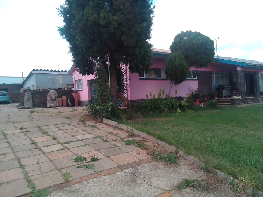 3 Bedroom Property for Sale in Middelvlei A H Gauteng