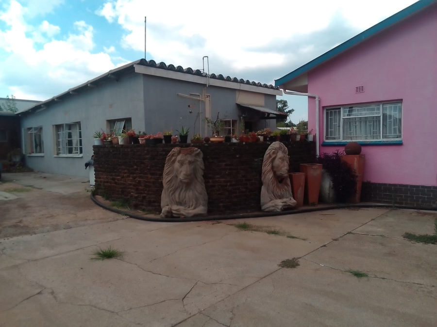3 Bedroom Property for Sale in Middelvlei A H Gauteng