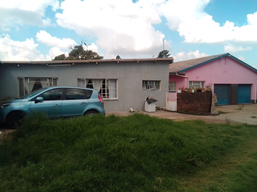 3 Bedroom Property for Sale in Middelvlei A H Gauteng