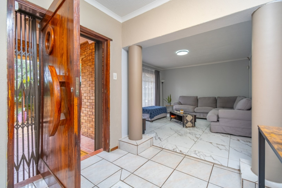 4 Bedroom Property for Sale in Noordheuwel Gauteng