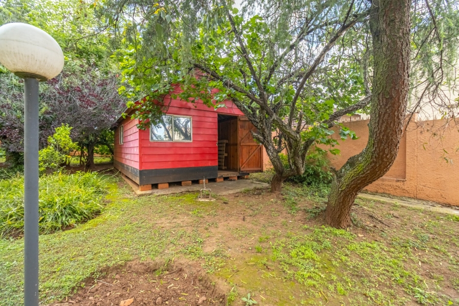 4 Bedroom Property for Sale in Noordheuwel Gauteng