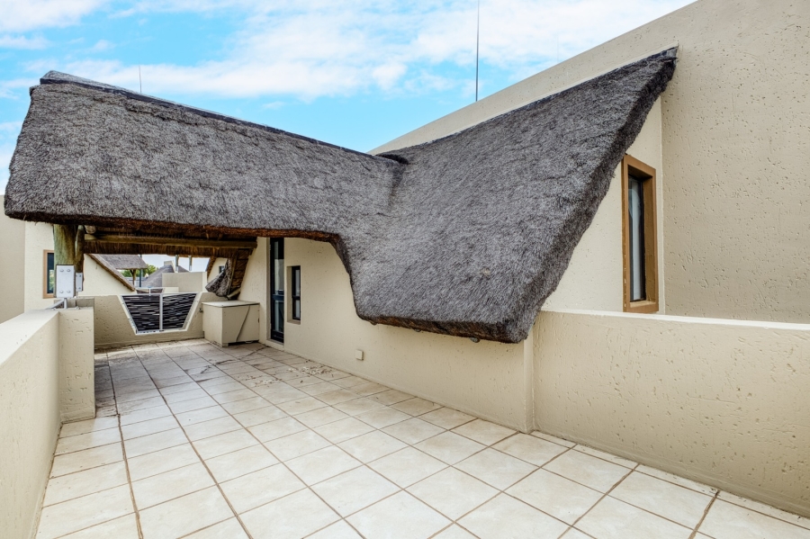 To Let 2 Bedroom Property for Rent in Lonehill Gauteng