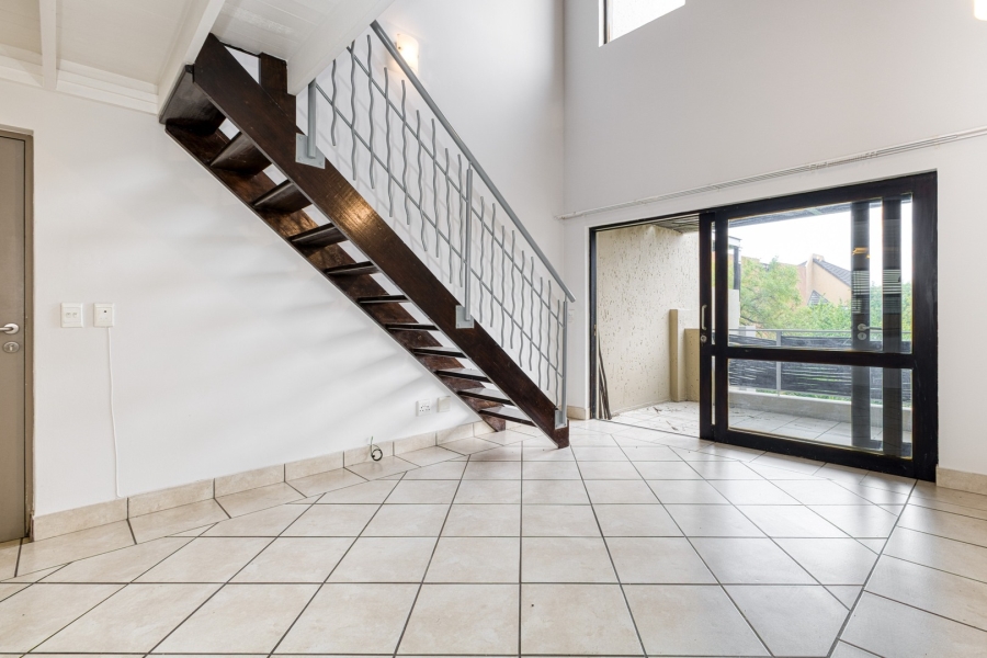 To Let 2 Bedroom Property for Rent in Lonehill Gauteng