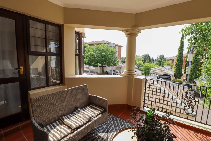2 Bedroom Property for Sale in Bryanston Gauteng