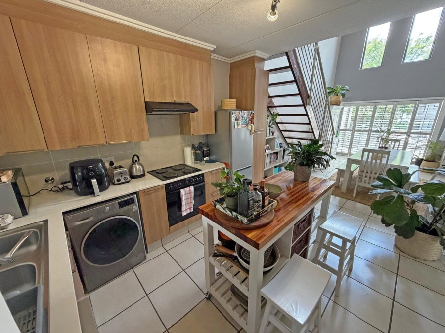 2 Bedroom Property for Sale in Bryanston Gauteng