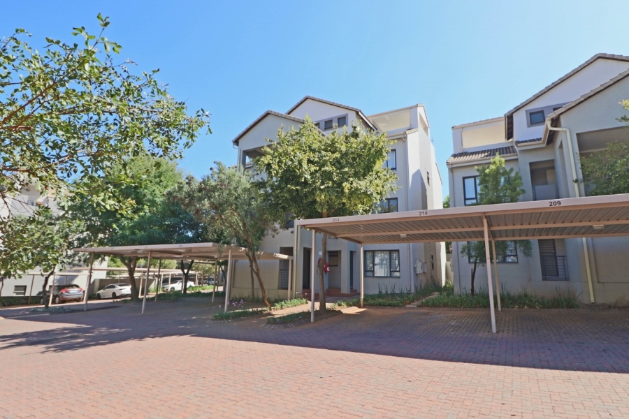 2 Bedroom Property for Sale in Bryanston Gauteng