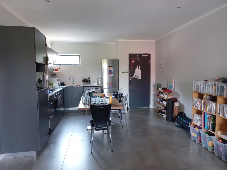 2 Bedroom Property for Sale in Bryanston Gauteng