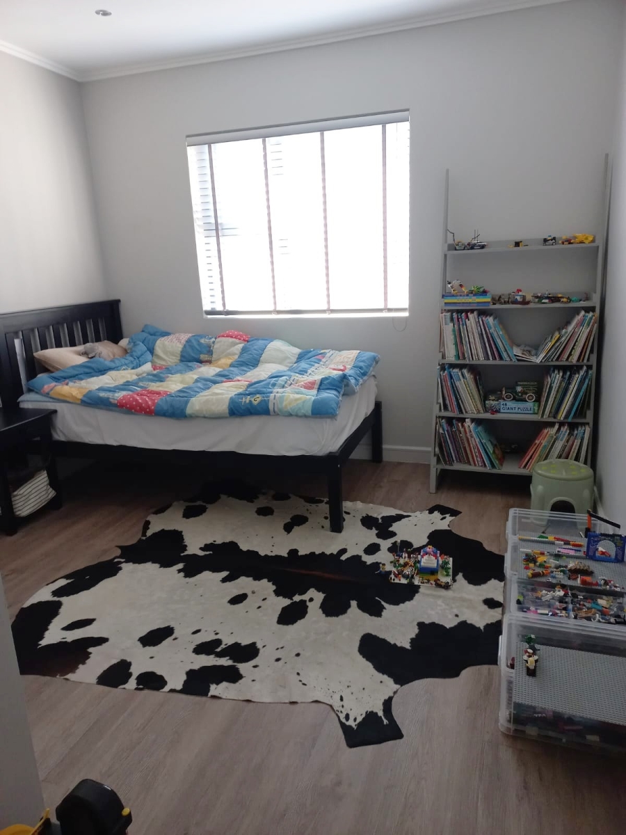 2 Bedroom Property for Sale in Bryanston Gauteng