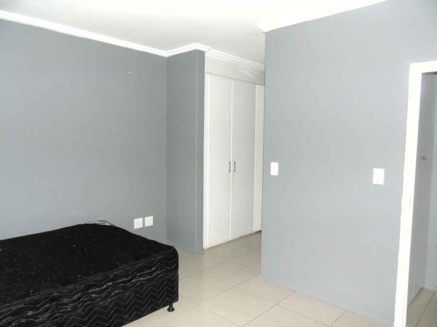 To Let 3 Bedroom Property for Rent in Fourways Gauteng