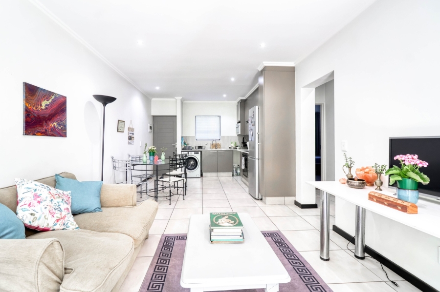 To Let 2 Bedroom Property for Rent in Lonehill Gauteng