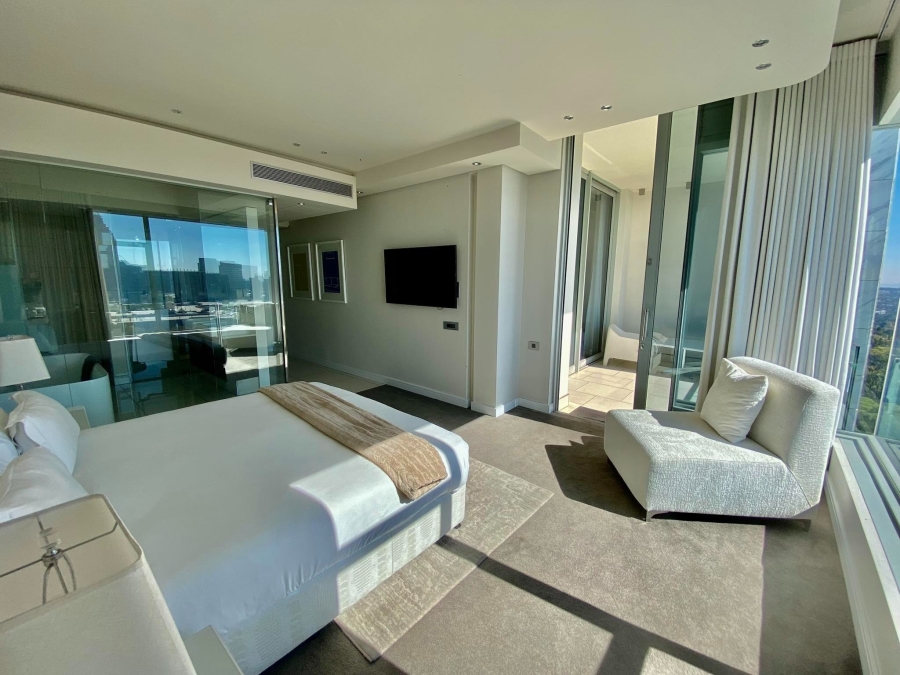 To Let 2 Bedroom Property for Rent in Sandhurst Gauteng