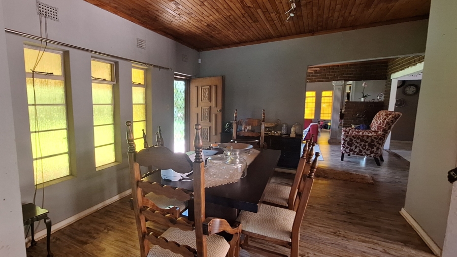 4 Bedroom Property for Sale in Mullerstuine Gauteng