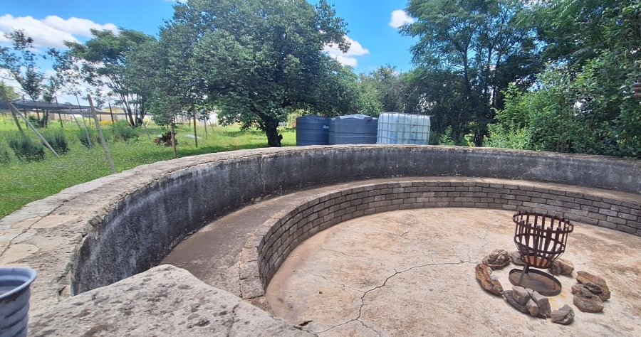 4 Bedroom Property for Sale in Mullerstuine Gauteng