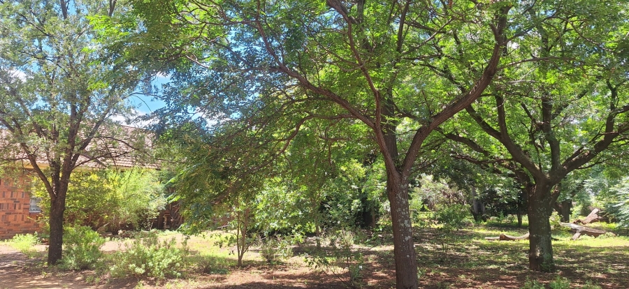 4 Bedroom Property for Sale in Mullerstuine Gauteng