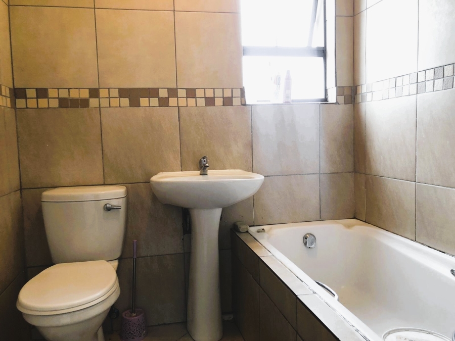 To Let 2 Bedroom Property for Rent in Sagewood Gauteng