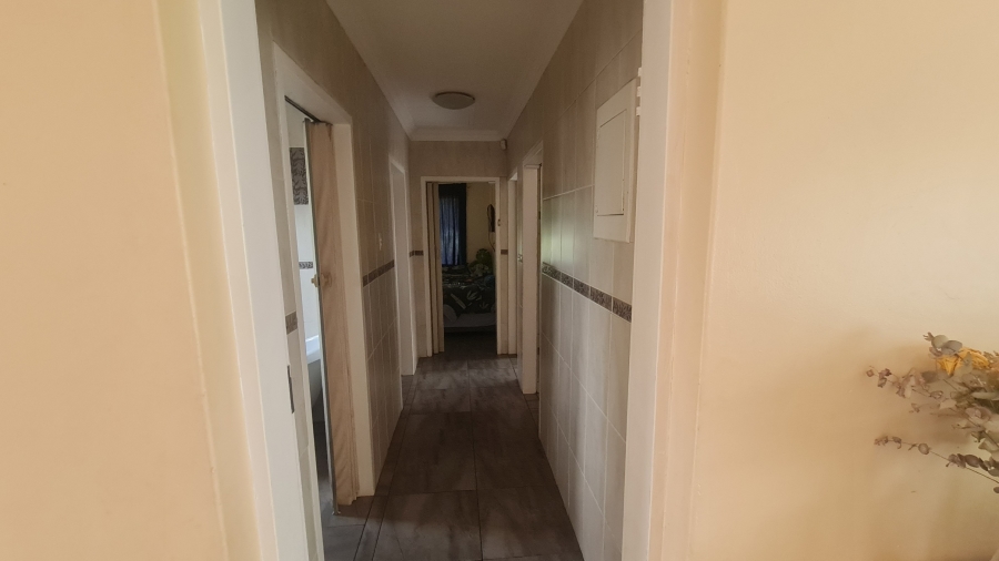 3 Bedroom Property for Sale in Minnebron Gauteng