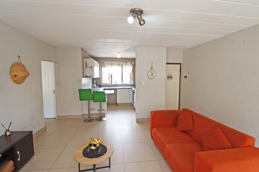2 Bedroom Property for Sale in Bryanston Gauteng