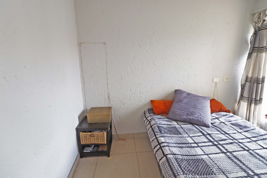 2 Bedroom Property for Sale in Bryanston Gauteng