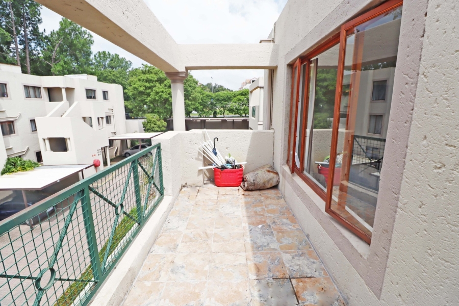 2 Bedroom Property for Sale in Bryanston Gauteng