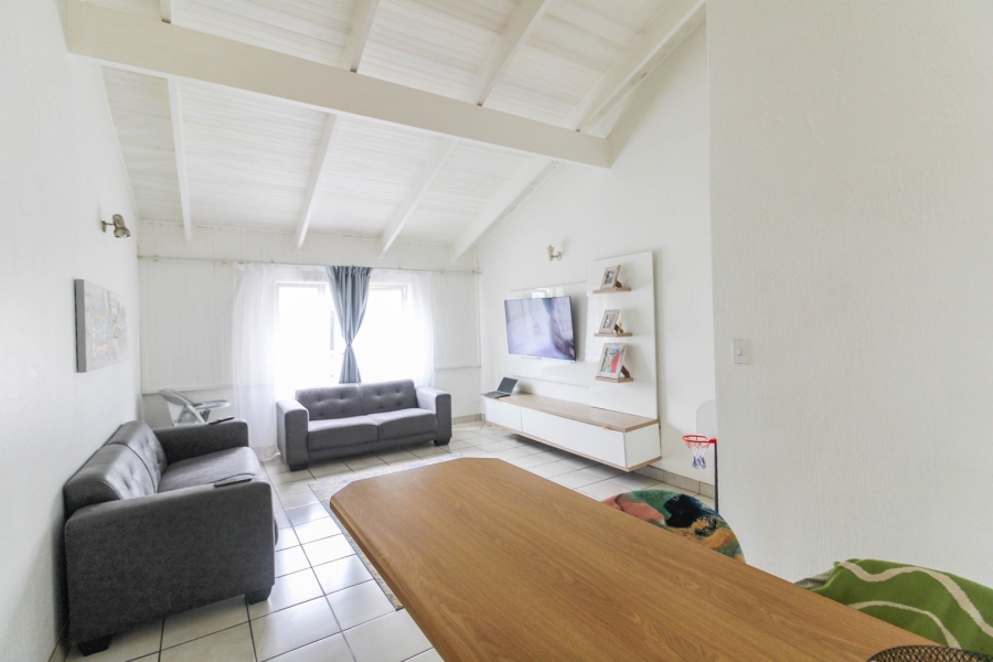 2 Bedroom Property for Sale in Bryanston Gauteng