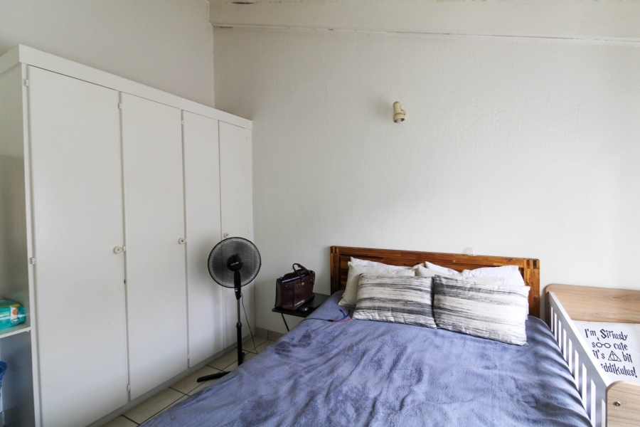 2 Bedroom Property for Sale in Bryanston Gauteng