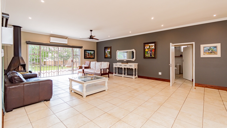 12 Bedroom Property for Sale in Marlbank Gauteng