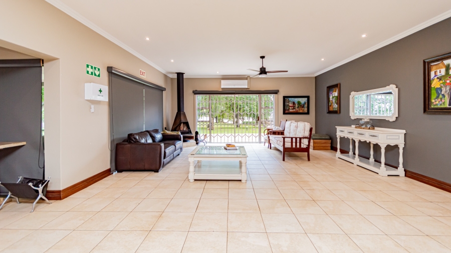 12 Bedroom Property for Sale in Marlbank Gauteng