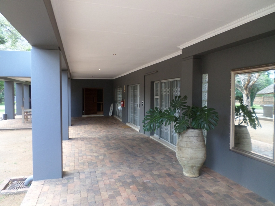 12 Bedroom Property for Sale in Marlbank Gauteng