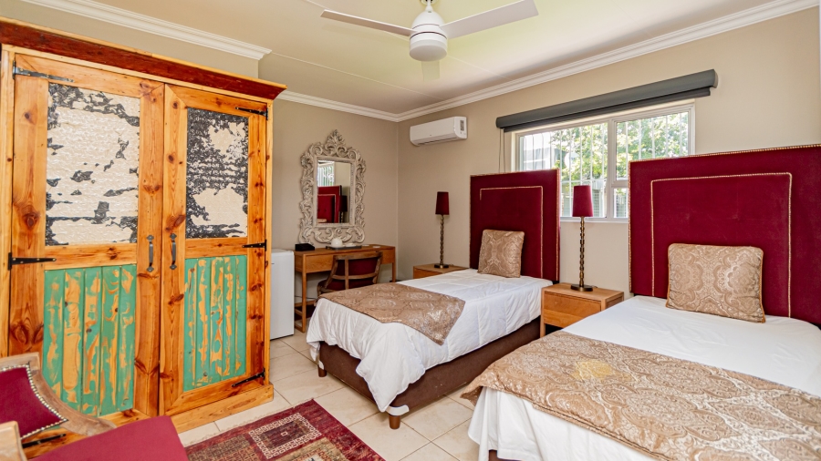 12 Bedroom Property for Sale in Marlbank Gauteng