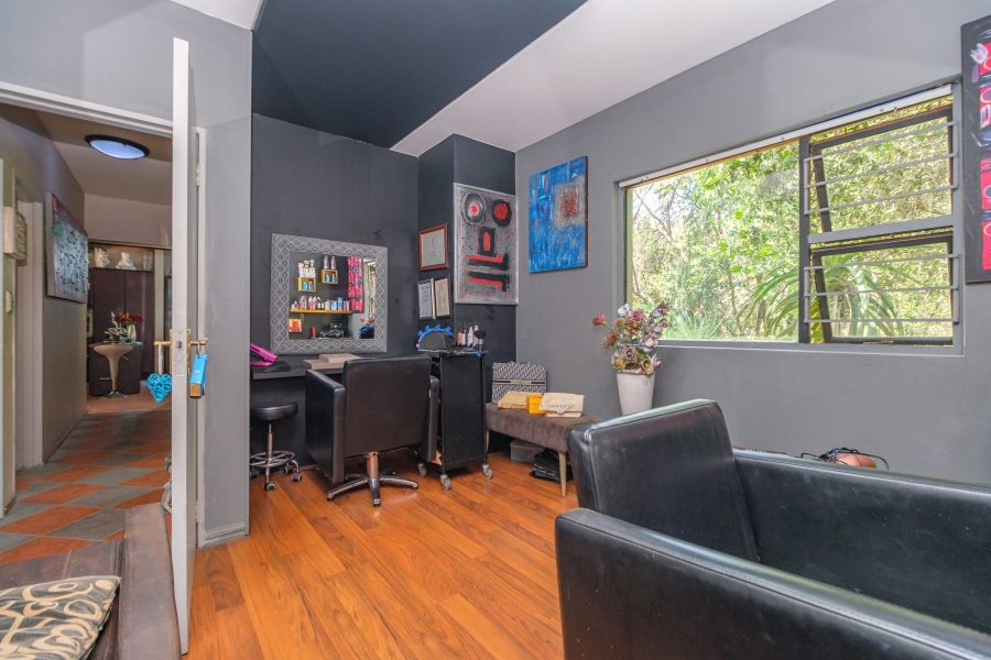 4 Bedroom Property for Sale in Sharonlea Gauteng