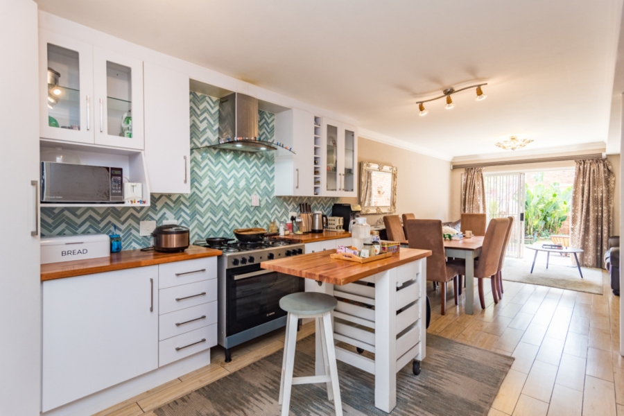 4 Bedroom Property for Sale in Allens Nek Gauteng