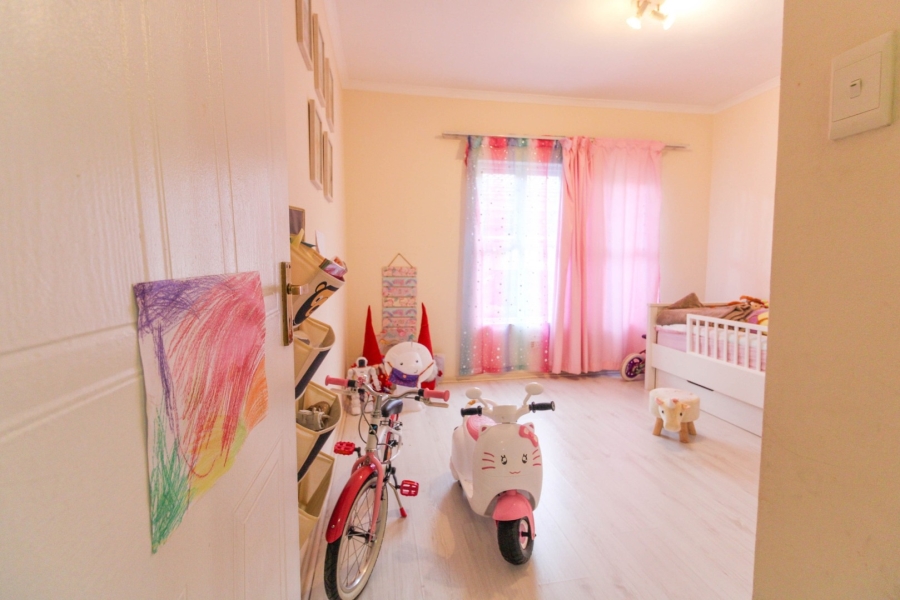 3 Bedroom Property for Sale in Bryanston Gauteng