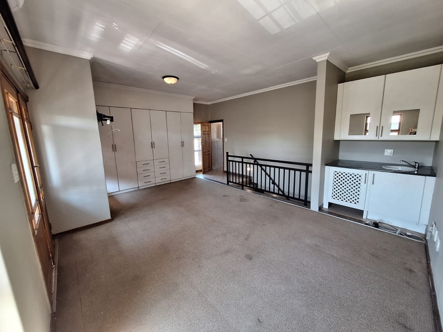 To Let 3 Bedroom Property for Rent in Montana Gauteng